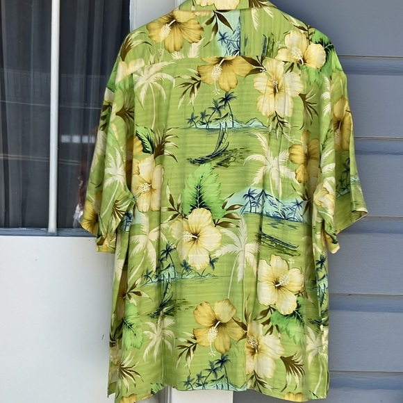 NWOT Amazing Tommy Bahama Silk Shirt Men’s Size XXL - Picture 3 of 10